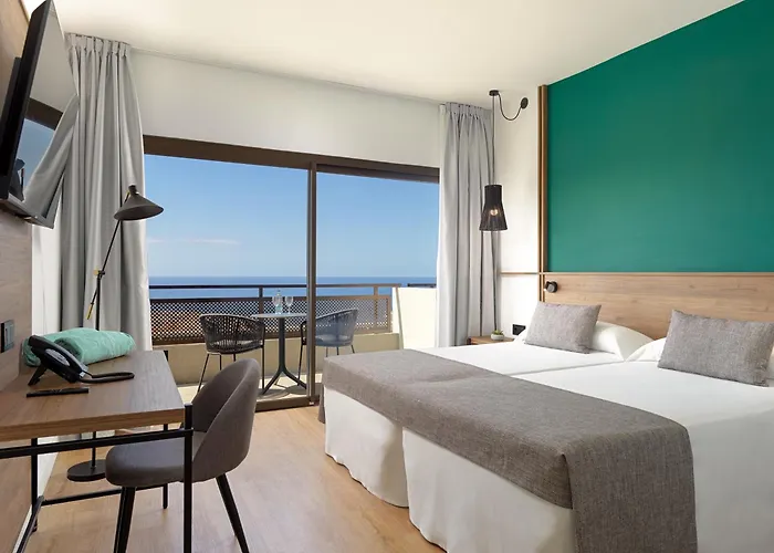 Fergus פוארטו דה לה קרוז