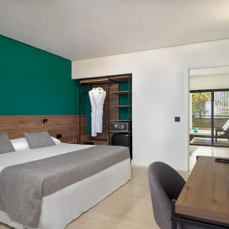 Hotel Fergus