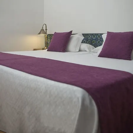 Hotel Fergus 4*