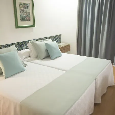 Hotel Fergus