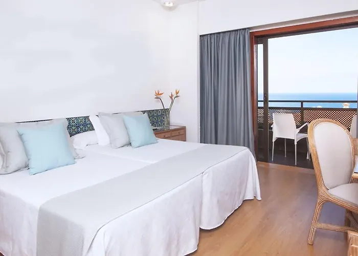 Hotel Smy 4*