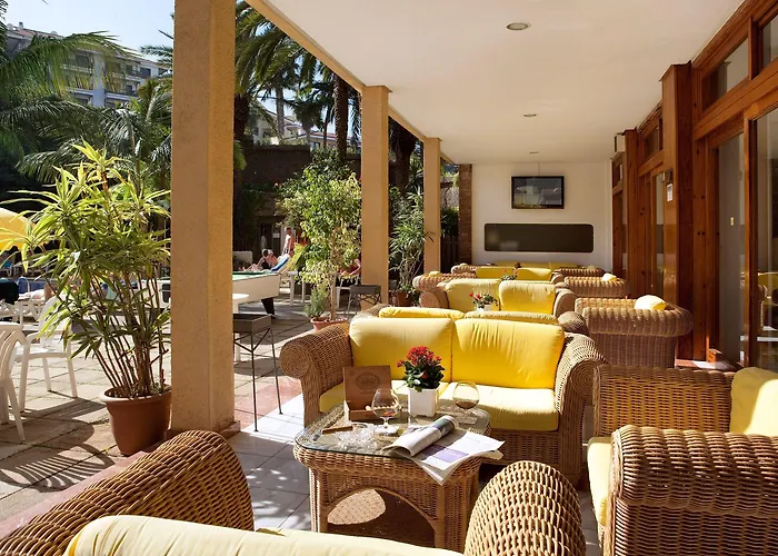Smy Hotel 4*