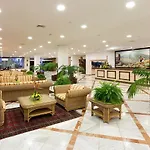 Fergus 酒店