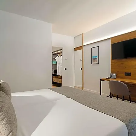 Fergus Otel
