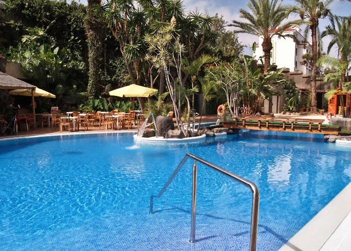 Fergus プエルト・デ・ラ・クルス